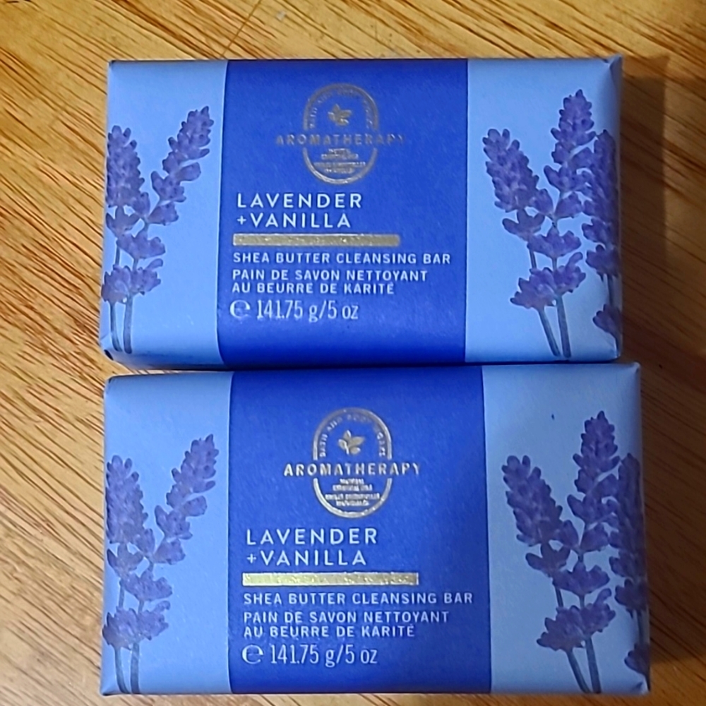☑️TWO Aromatherapy Bath & Body Works Lavender +Vanilla Shea Butter Cleansing Bar